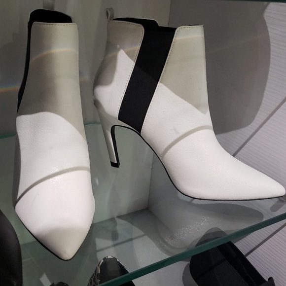 Restock! Qupid White, Black Elastic Heeled Bootie - Picture 5 of 8